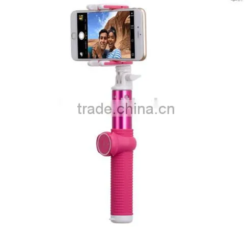 Portable Extendable Monopod Handheld Selfie Stick With Bluetooth Selfie Sticks photo-3