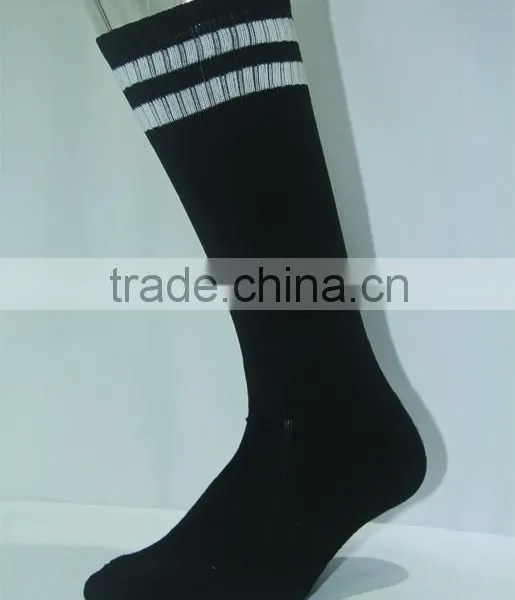 Wholesale Price Soccer Socks,Blank Black Striped Football Socks photo-3