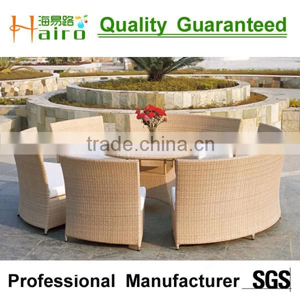 Outdoor Rattan Dining Table and Chairs photo-5