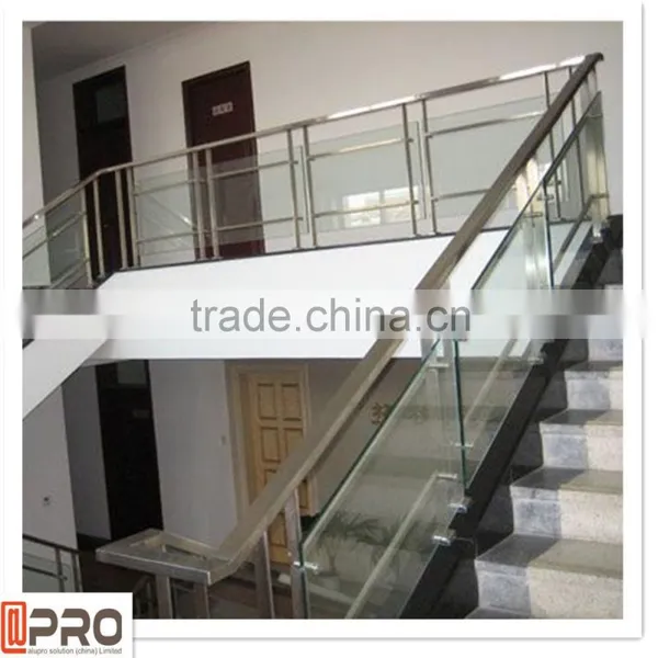 Popular Wrought Iron Stair Handrail Designs photo-2
