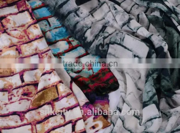 Fashion Hot Selling Custom Printed Cashmere Shawl photo-4