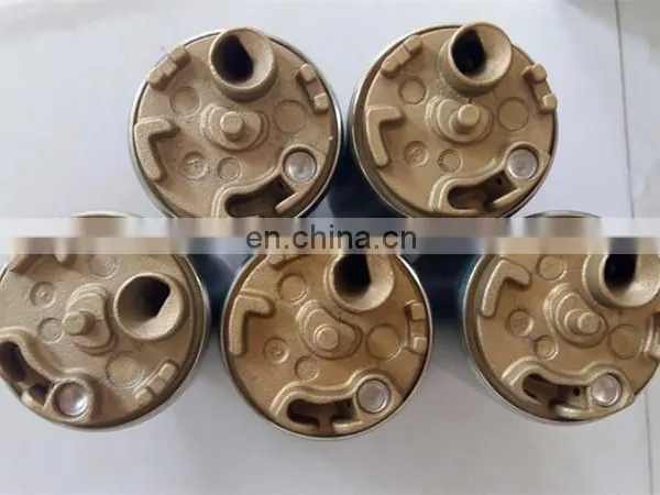 Высококачественный топливный насос. OEM: 23221-31090 photo-4