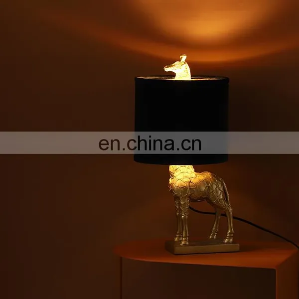Creative Small Giraffe Resin Animal Base Home Decoration Black Lampshade Luxury Gold Desk Lights for Living Room photo-5