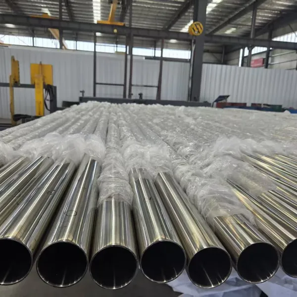 Sanitary Stainless Steel Pipe for Food & Beverage Processing Industry