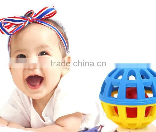 Silicone Rattle Toy , Rattle Shaker Bell Ring Ball Toy Baby Kids Educational Gift Hand Shaker Toy Bell Jingle Ring Rattle Ball