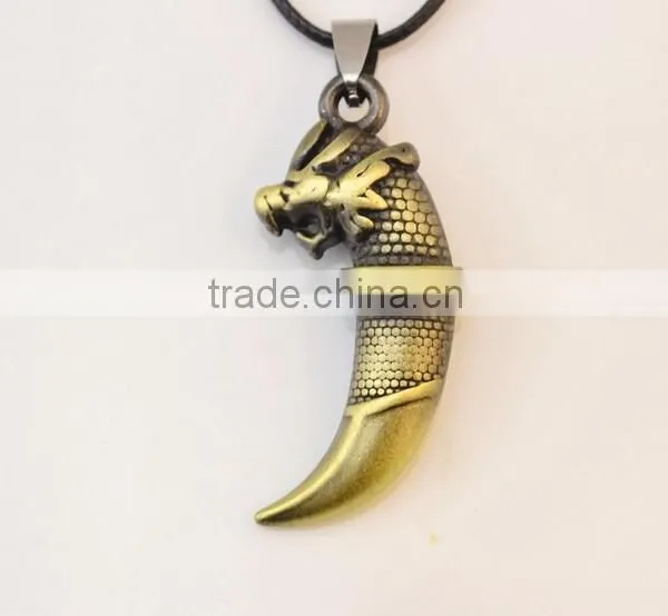Popular PUNK Charm Wolf Tooth Pendants Necklace Gift photo-4