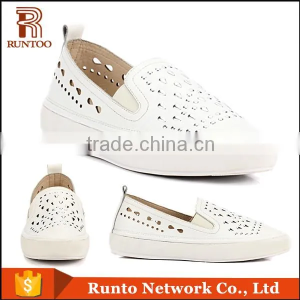 China Shoes Factory Wholesale Comfortable Soft Genuine Leather Slip-on White Punched Female Flat Shoes 2016