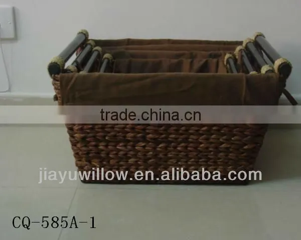 Natural Water Hyacinth Storage Baskets With Wood Handle photo-4