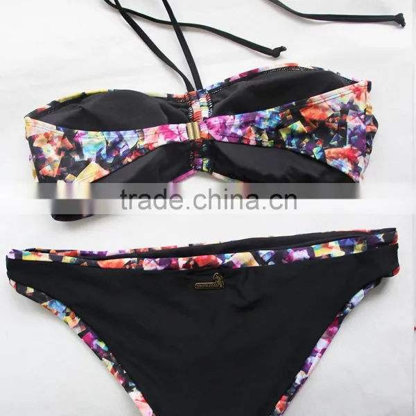 Fashion Girl Bikini Swimwear Photos photo-3