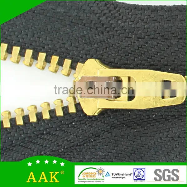 Ladies Jeans Factory China Matching Production 4# Brass y Teeth C/E Zippers photo-4