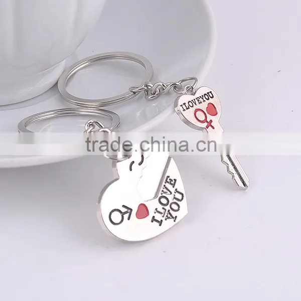 Wholesale Metal Keychain Small Gifts English Couple Keychain photo-3