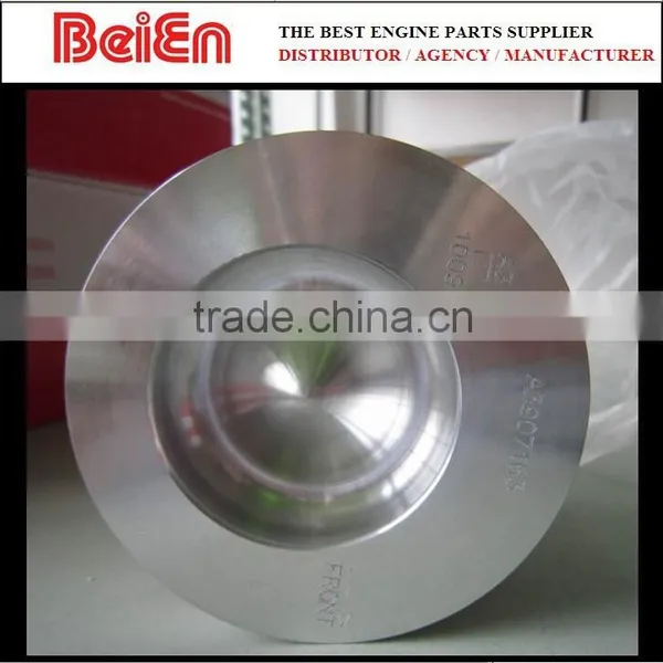 MAHLE Agent -- Engine 6D102 Piston 3957790 photo-2