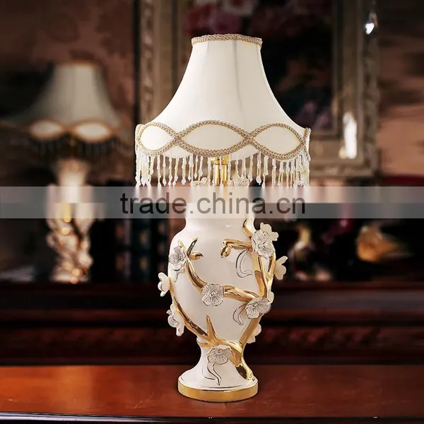 Fancy Flower Diamond Hand Painted Ceramic Table Lamp for Wedding Deco photo-3