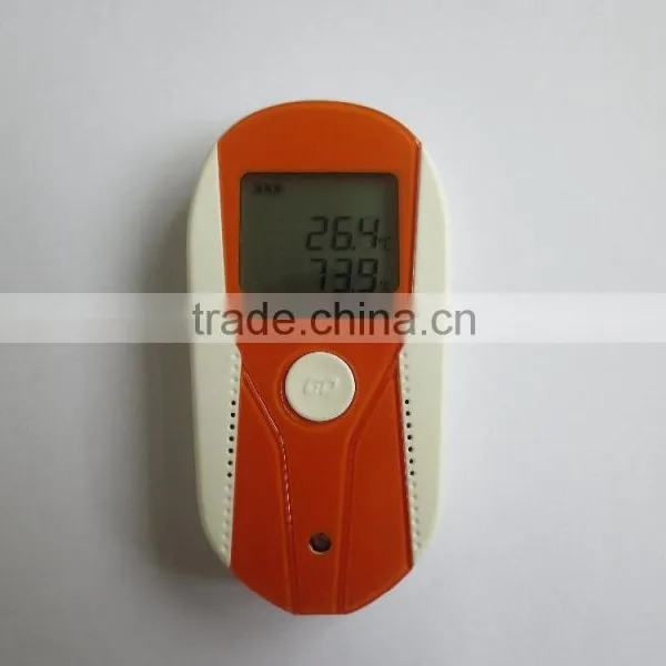 Humidity and Temperature Data Logger photo-3
