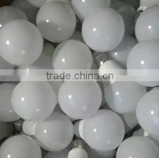 Cheapest Top Quality CE ROHS E27 E26 B22 220V 110V 12 Watt LED Bulb photo-5