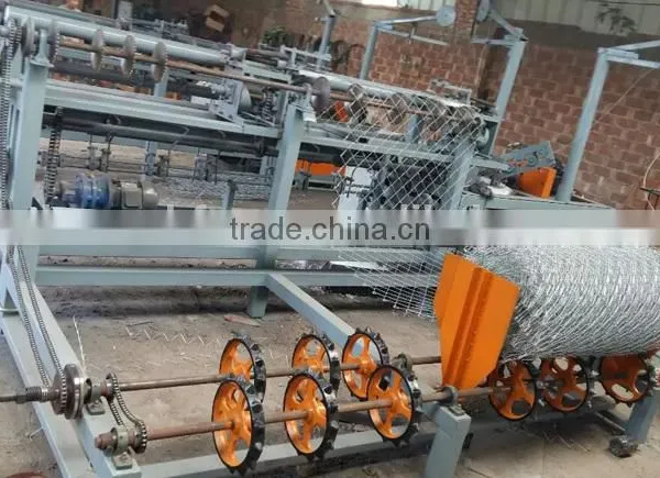 4M Width Full Autmatic Chain Link Mesh Weaving Machine photo-2