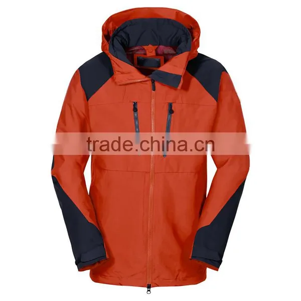 Men Weatherproof Jacket for Hiking in the Wind and Rain photo-4
