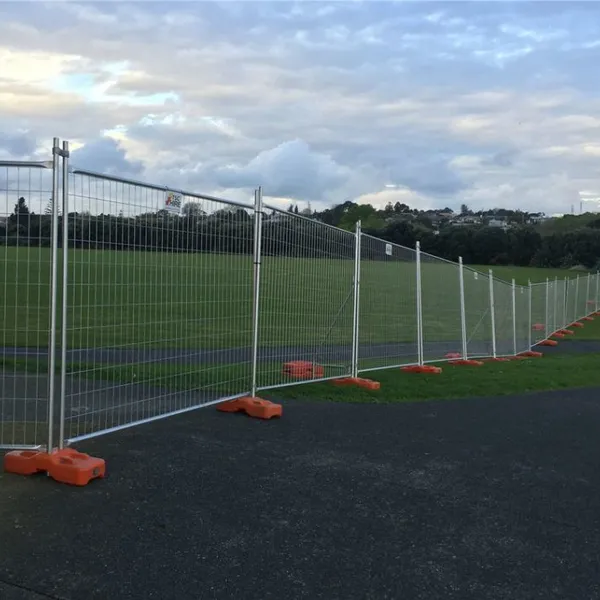 Powder-Coated Australia Temporary Fence With 2.1m Panels and 3mm Wire Diameter photo-4
