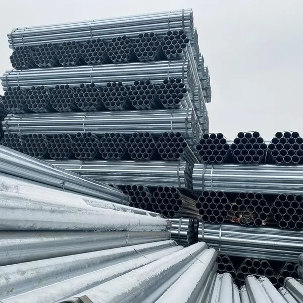 Threaded End HDG Galvanized Steel Pipe Complete With Coupling For Residential Gas Distribution photo-3