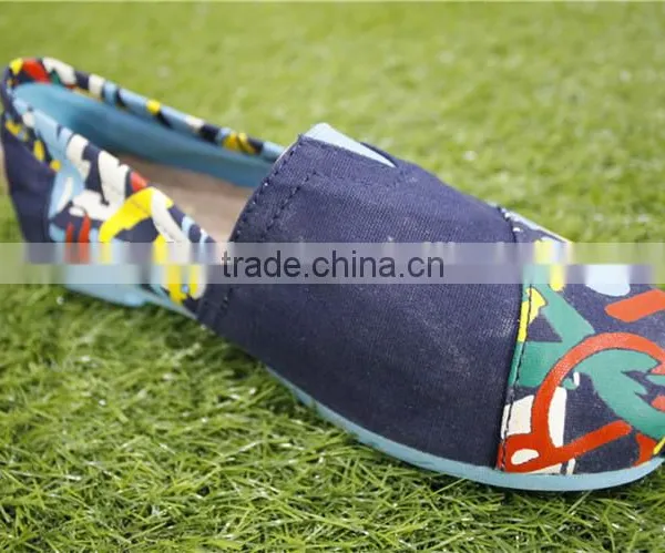 The Letter Printing Leisure Canvas Stock Shoes photo-2