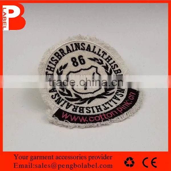 2016 Directly Factory Professional Customized Embroidery Label Badges photo-4