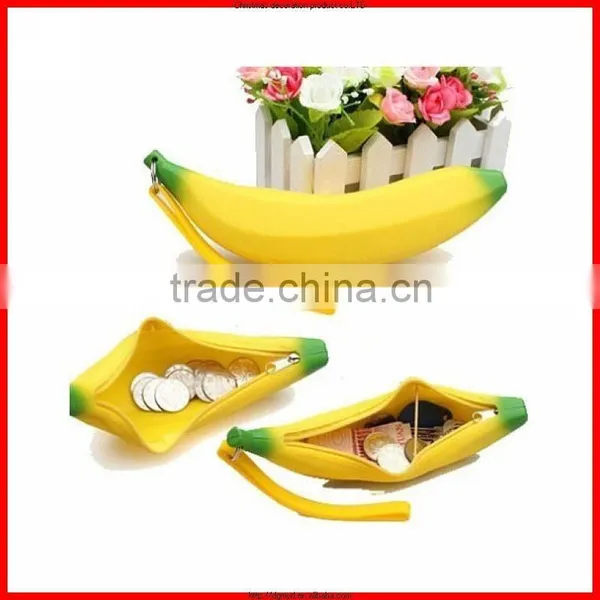 Innovative Banana Shape Handbag Cute Beautiful Silicone Purse for Fashion