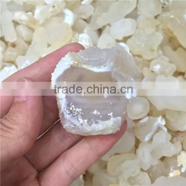 Natural Rock White Agate Crystal Rough Stones Wholesale photo-3