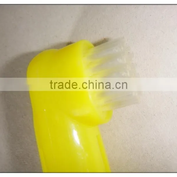 Plastic Pet Finger Toothbrush With Good Quality photo-3