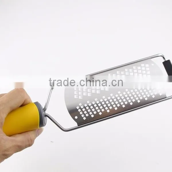 Stainless Steel Blade Non-Slip Handle Multi Function Grater photo-3