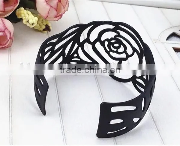 Preety Black Rose Hollow Jewelry Bangles for Girls photo-5