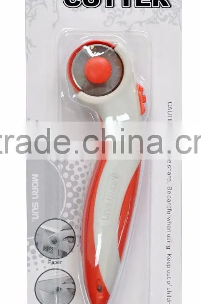 28mm Craft Ergonomic Soft Crip Rotary Cutter photo-3