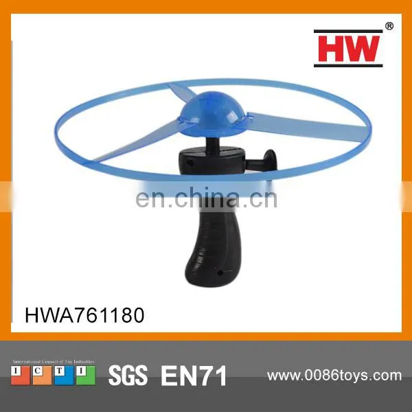 Funny 25CM pull line flying UFO with light pull string flying toy