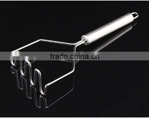 Kitchen Tool Vegetable Masher and Potato Ricer Masher photo-3