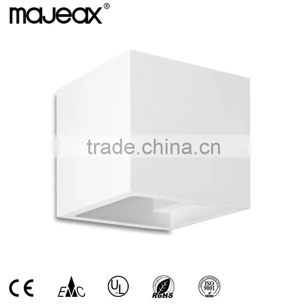 European Style Gypsum Plaster Wall Sconce