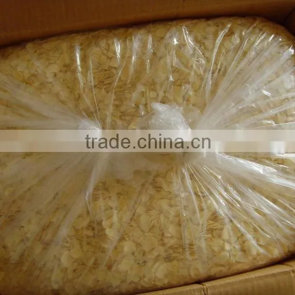 Dehydrated Garlic Flakes Without Root