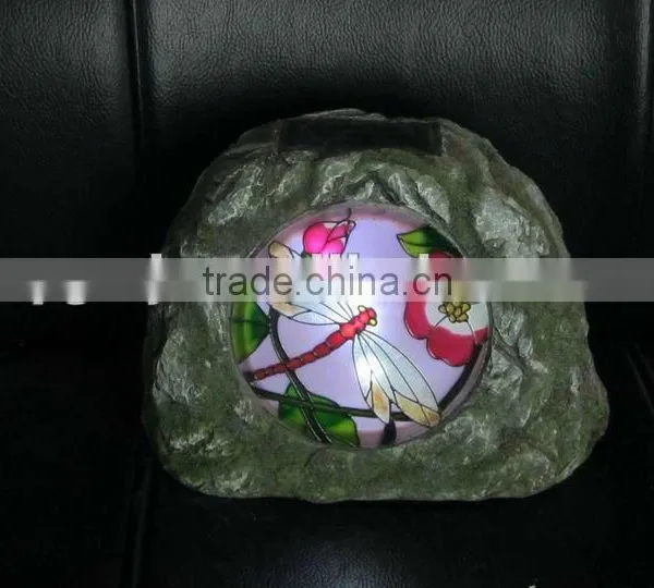 Resin Stone Solar Lights With Stein Glass XW06253