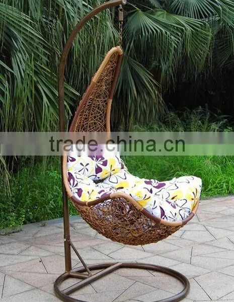 New Design Durable Garden Cast Iron Swing photo-5
