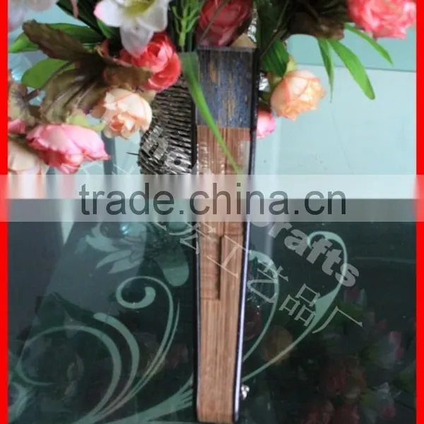 Bamboo Material Handcraft Silk Folding Fan photo-2