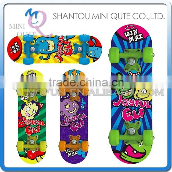 MINI QUTE Outdoor Fun & Sports 4 Color Plastic Funny Kids Boy Children Scrawl Longboards Skateboard Educational Toy NO.WME05107