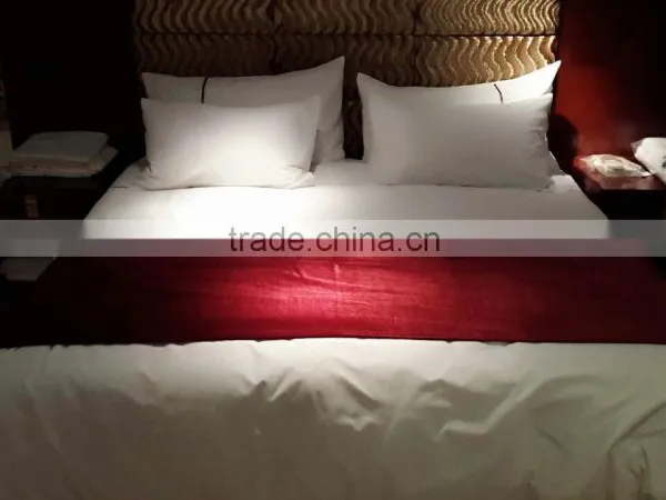 bed runner/throw