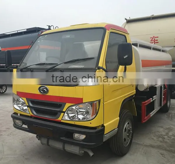 Hot Export 5000liters Right Hand Drive Oil Tank Truck photo-5