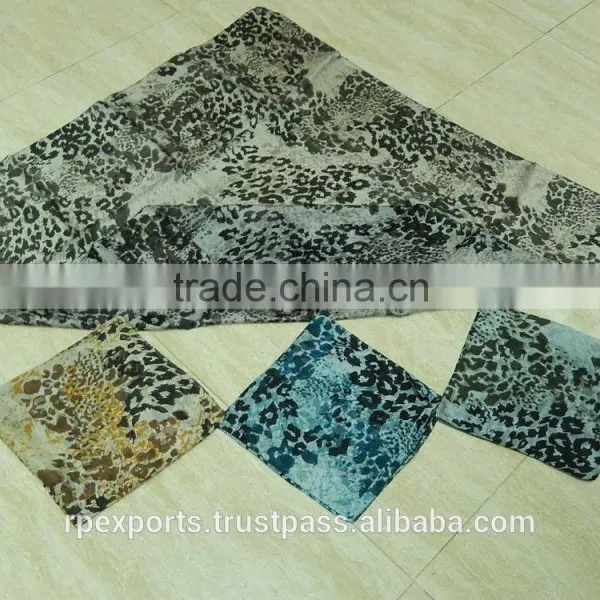 2015 Luxury Designer Silk Scarves photo-6
