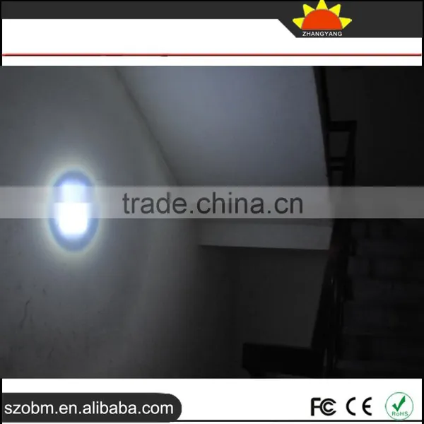 Wholesale OEM Focus Adjustable XM-L T6 LED 920 Lumens Flashlight Torch photo-6