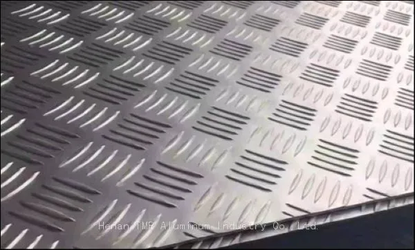 3105 H111 5-Bar Aluminum Chequered Plate - Lightweight & Corrosion-Resistant Anti-Slip Flooring
