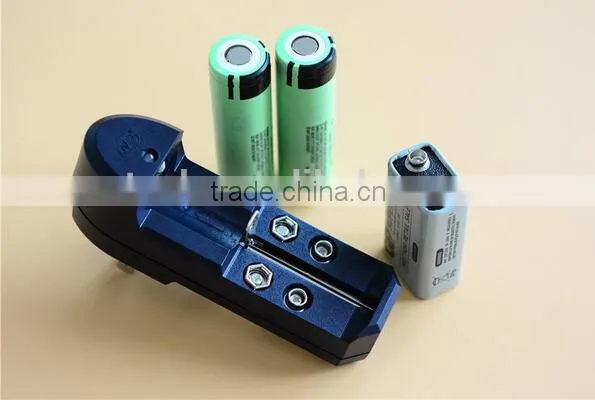 Travel Charger /Home Accessory 3.6v for Li-ion AA AAA 18650 Universal Battery Charger photo-3