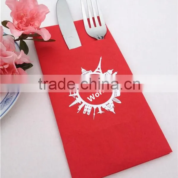 Airlaid Dinner Napkin With a Bag for Cutlery photo-5
