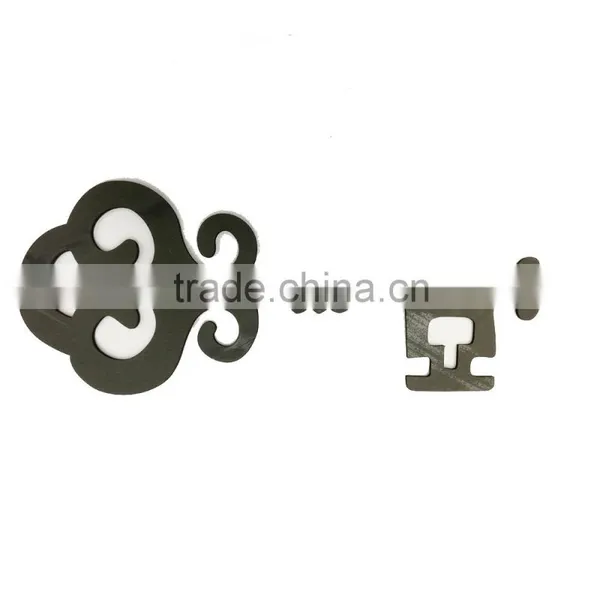 2016 Luxury Key Shaped Muslim Wooden Pendant/Free Custom Design Wooden Pendant