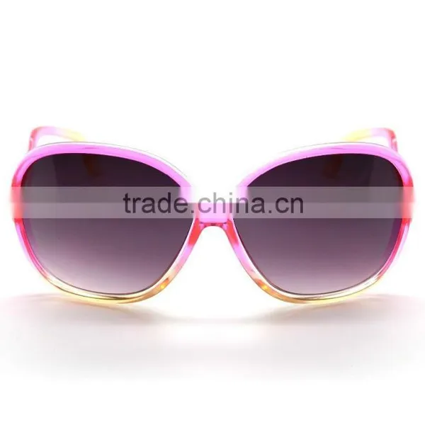 2015 Women's Plastic Sunglasses Wholesale UV400 photo-3