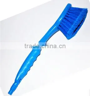 Water Flow Through Plastic Soft Bristle Car Wash Brush photo-2