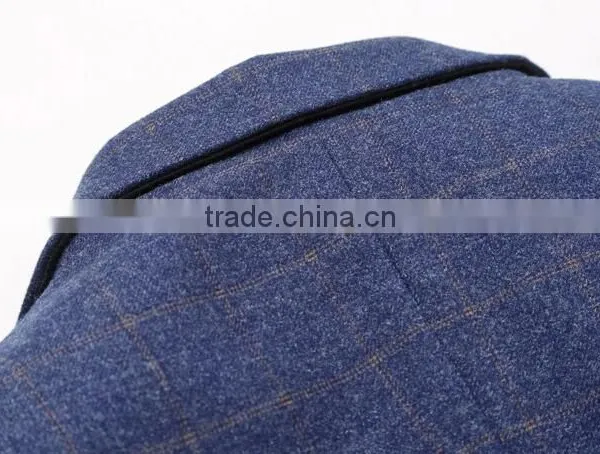 GZY 2015 Fashion Design Elegant Stocklots Satin Suits for Men photo-4
